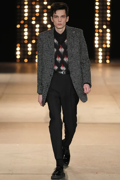 Look 6
